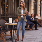 Patricia - Chaqueta bordada ligera con volantes